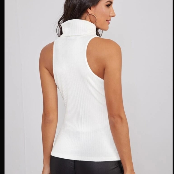 Elegant High-neck CottonTank - Picture 5 of 15